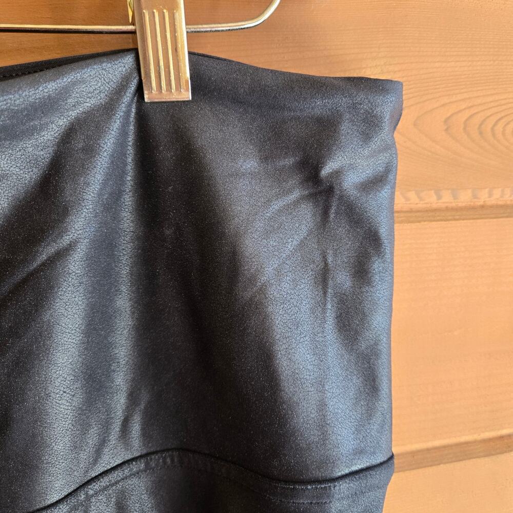 Spanx Legging Faux Leather High Rise Black Metallic 3X Smoothing Compression - Picture 4 of 5